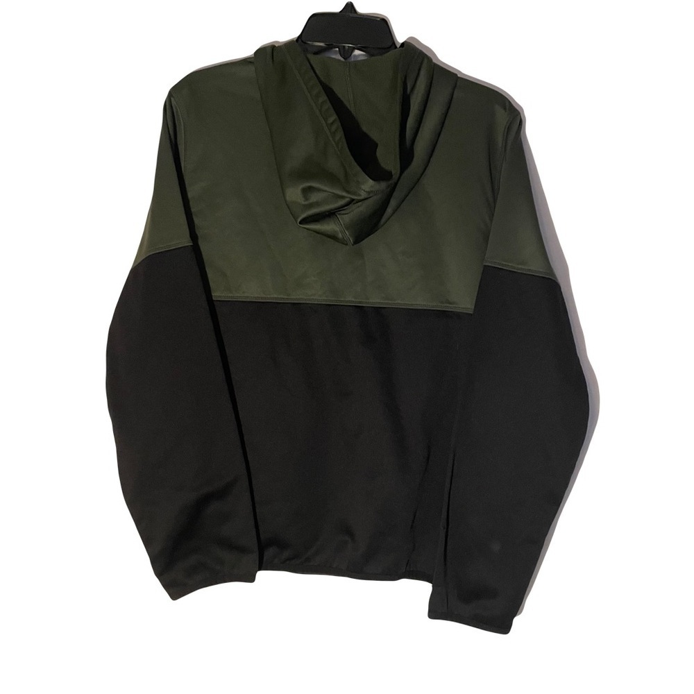 Reebok Green & Black Hoodie kids size large ?
No size provided see measurement - Picture 2 of 5